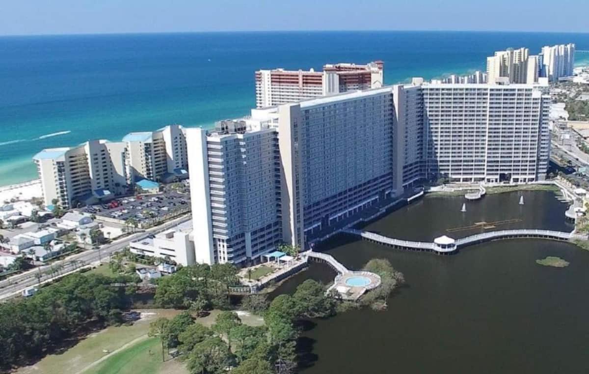 Paradise At Laketown Wharf Panama Stadt Exterior foto